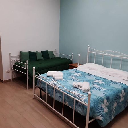 Casa Vacanze Napoli Centro Carmen & Sara Kültér fotó