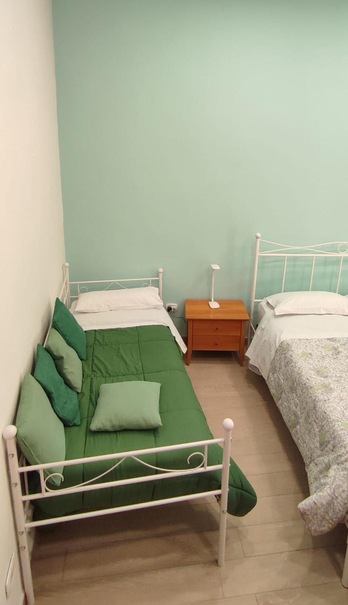 Casa Vacanze Napoli Centro Carmen & Sara Kültér fotó